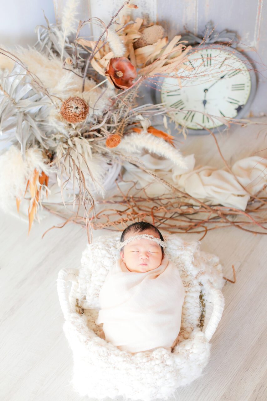 ニューボーンフォトをスタジオで撮影しました